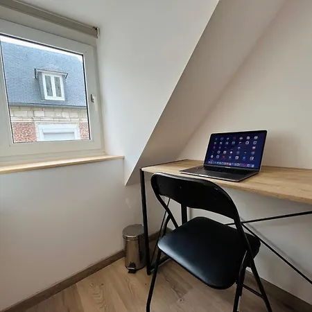 Le Refuge - - Confortable - Parking Public Arras